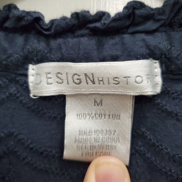 Design History Women's Navy Blue Eyelet Flutter Sleeve Preppy Academia Blouse M - Picture 4 of 6